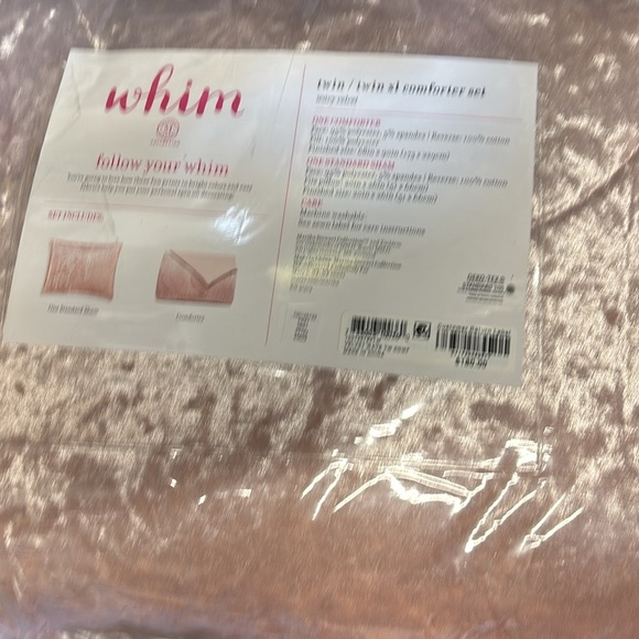 WHIM BY MARTHA STEWART COLLECTION
Corduroy 2 Pc. Twin/Twin XL
Comforter - Picture 7 of 7